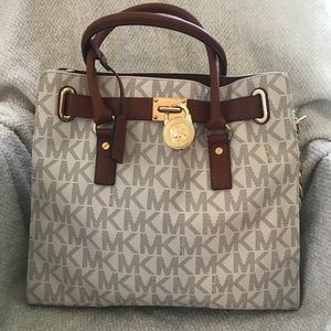 Michael Kors large Hamilton Vanilla purse